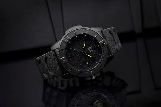 Amazon.co.jp: Luminox XS.3601.BO.NSF メンズ ネイビー シール